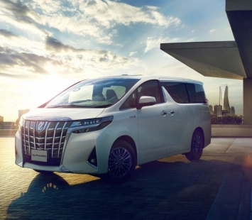 Toyota Alphard: минивэн премиум-класса для ценителей бескомпромиссного комфорта